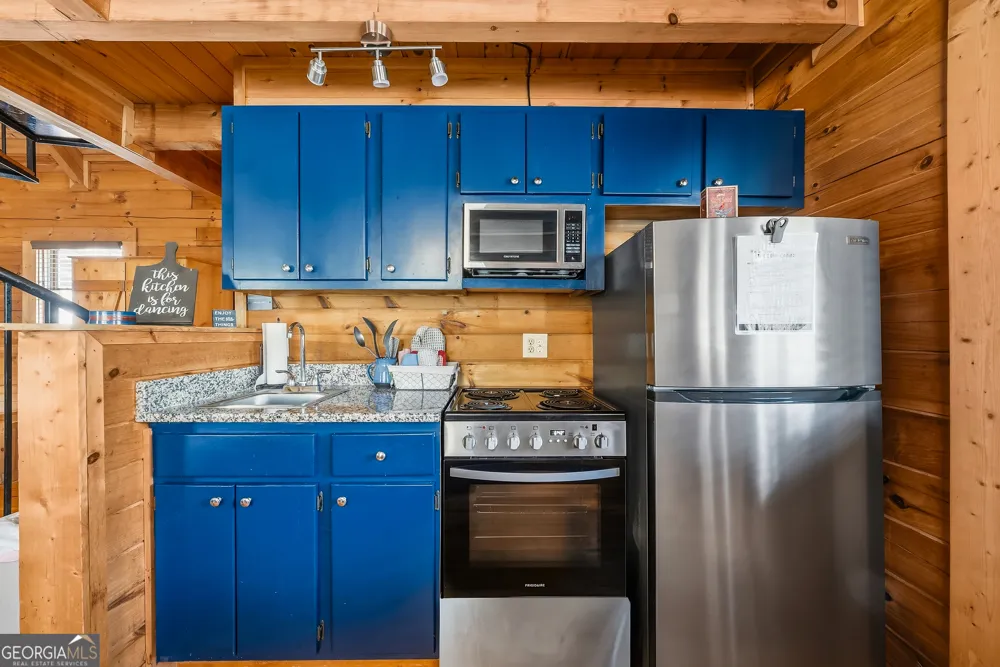 2136 Hines Gap RD Warm Springs, GA 31830