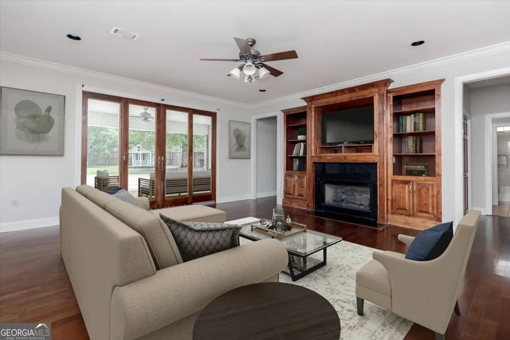 32 Willow Lake DR Warner Robins, GA 31093