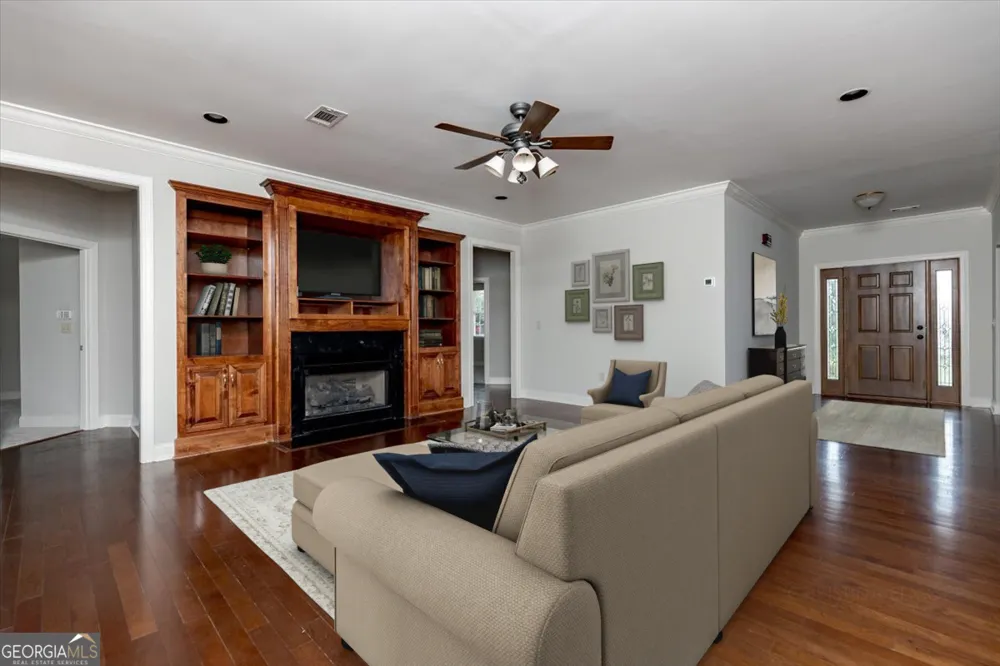 32 Willow Lake DR Warner Robins, GA 31093