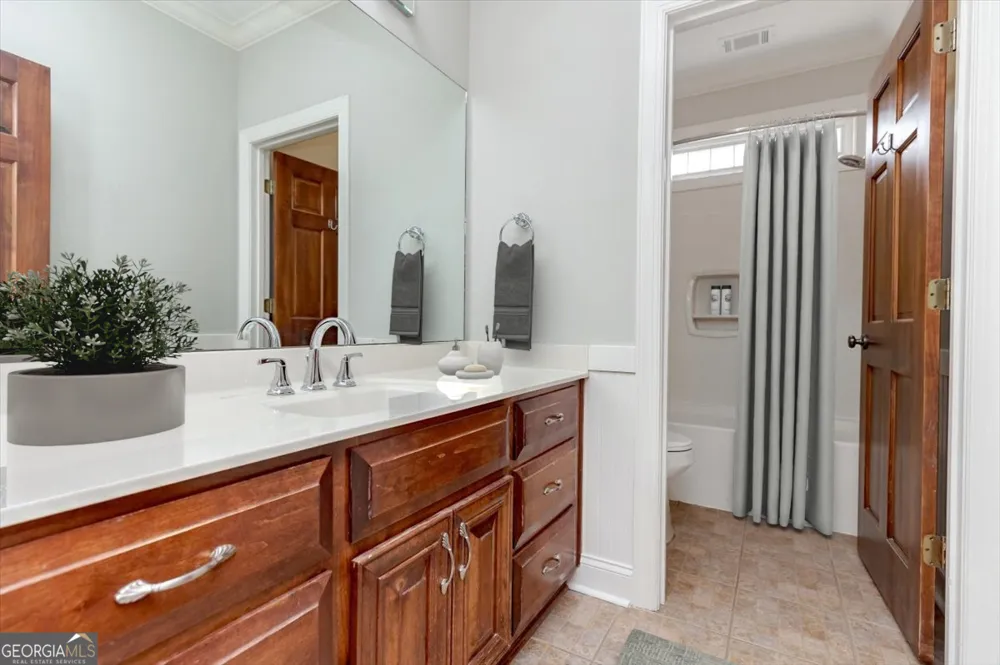 32 Willow Lake DR Warner Robins, GA 31093