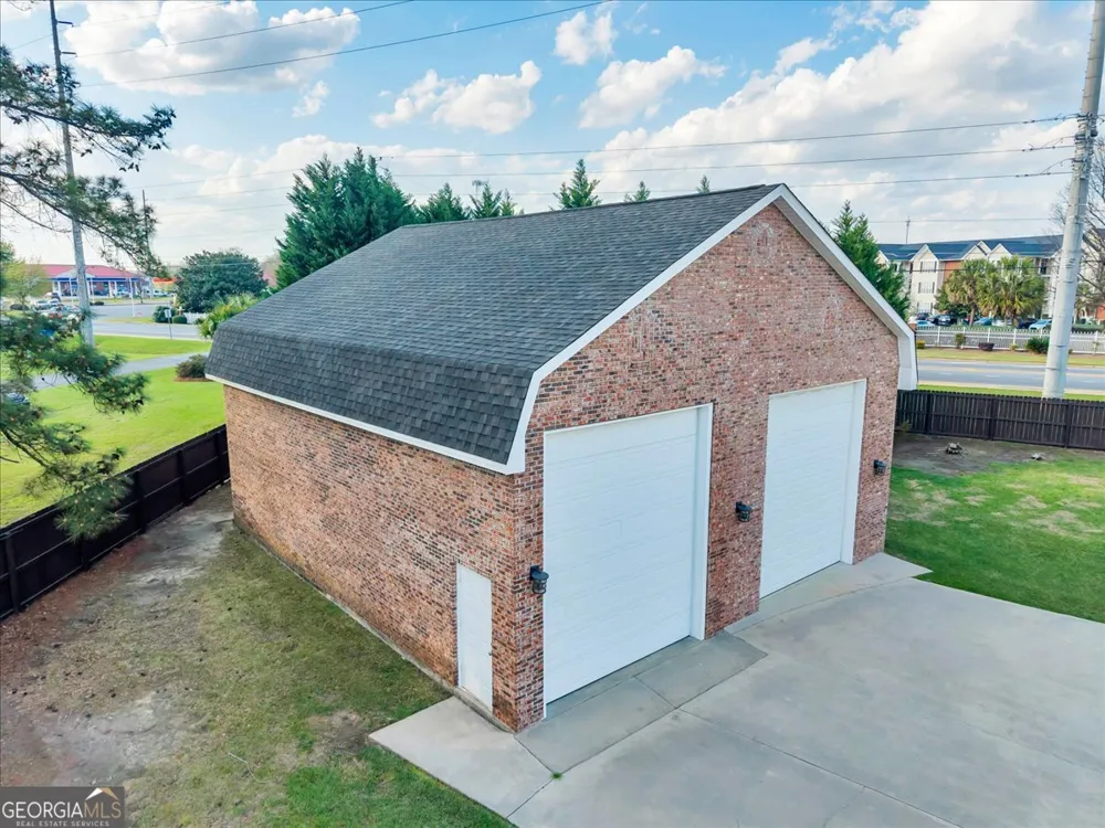 32 Willow Lake DR Warner Robins, GA 31093