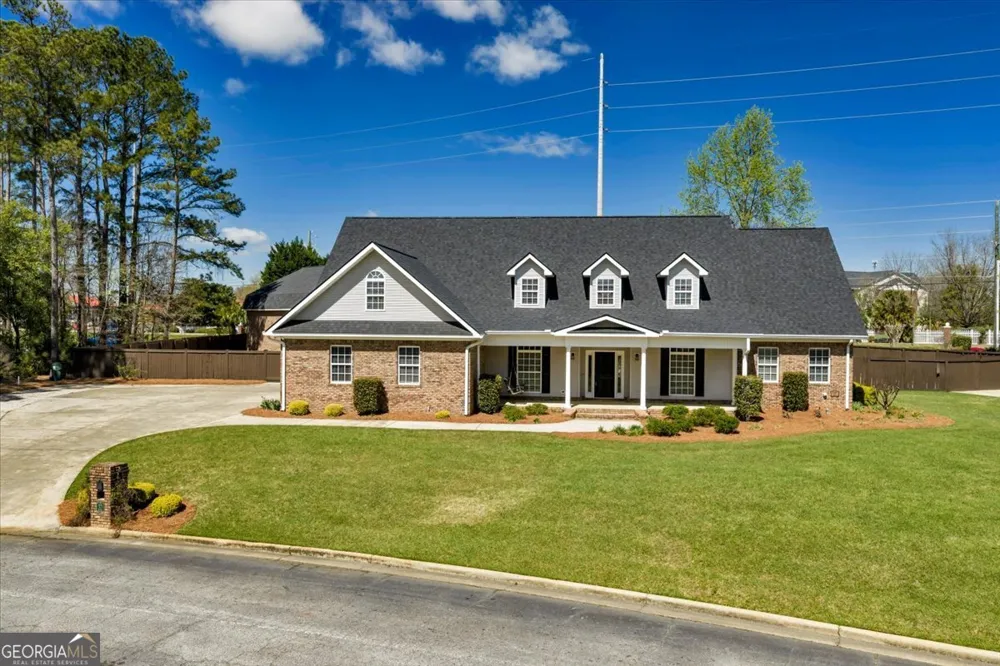 32 Willow Lake DR Warner Robins, GA 31093