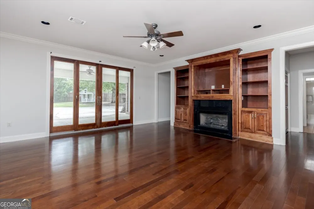 32 Willow Lake DR Warner Robins, GA 31093