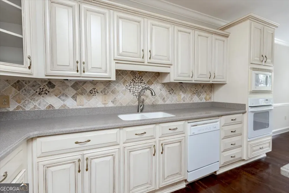 32 Willow Lake DR Warner Robins, GA 31093