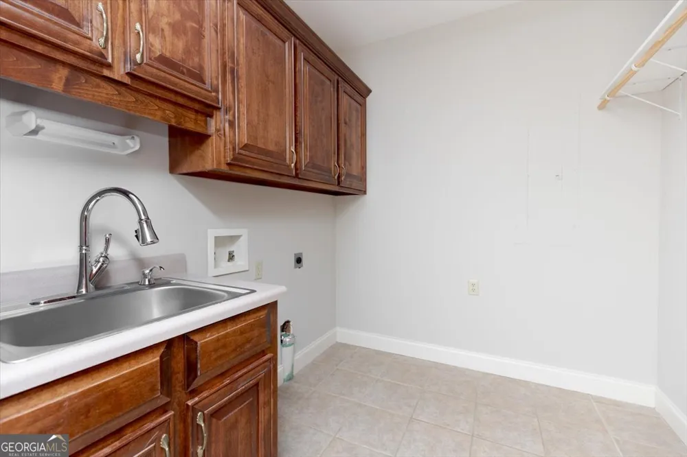 32 Willow Lake DR Warner Robins, GA 31093
