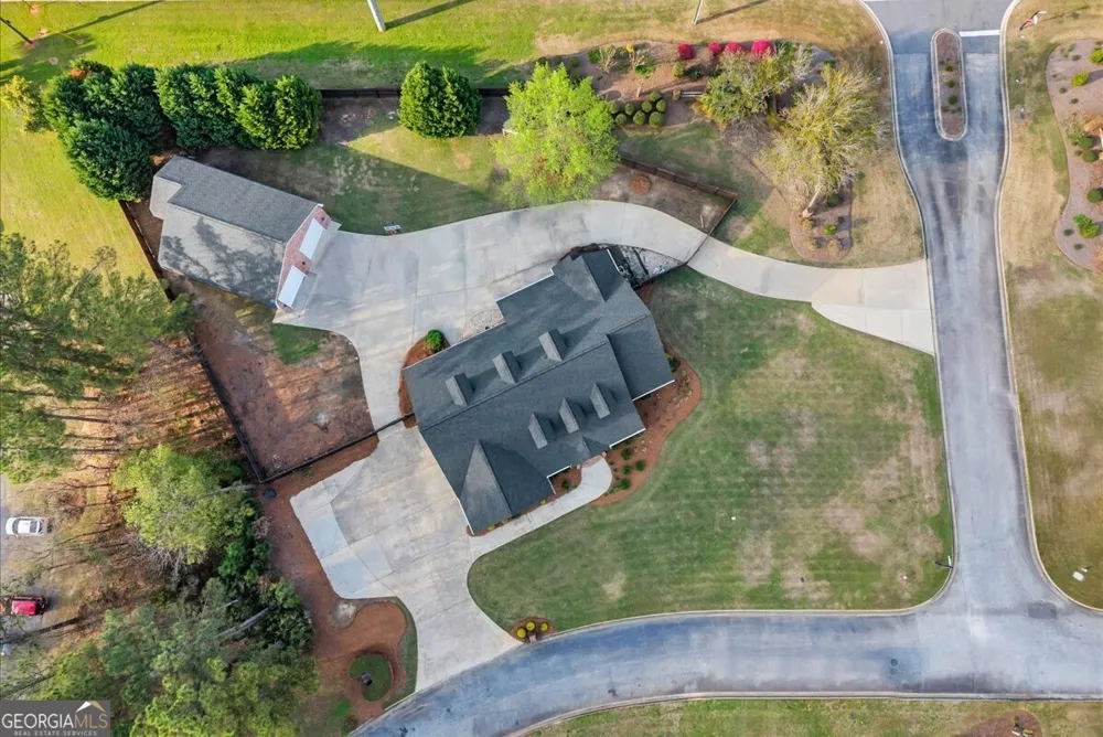 32 Willow Lake DR Warner Robins, GA 31093