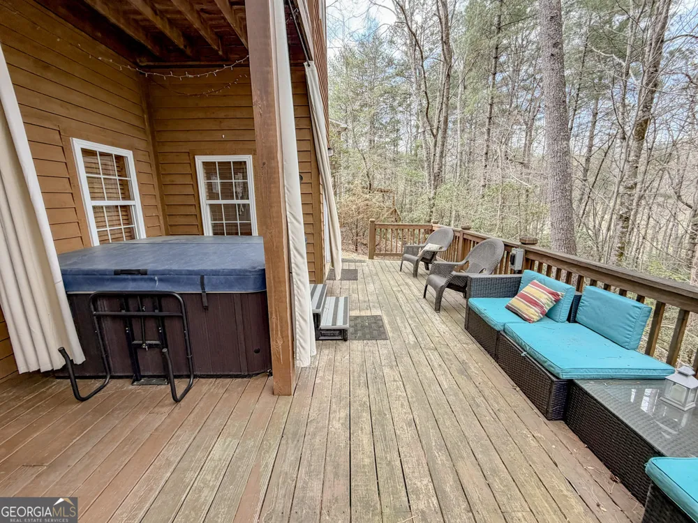 703 Zeppelin Strasse Helen, GA 30545