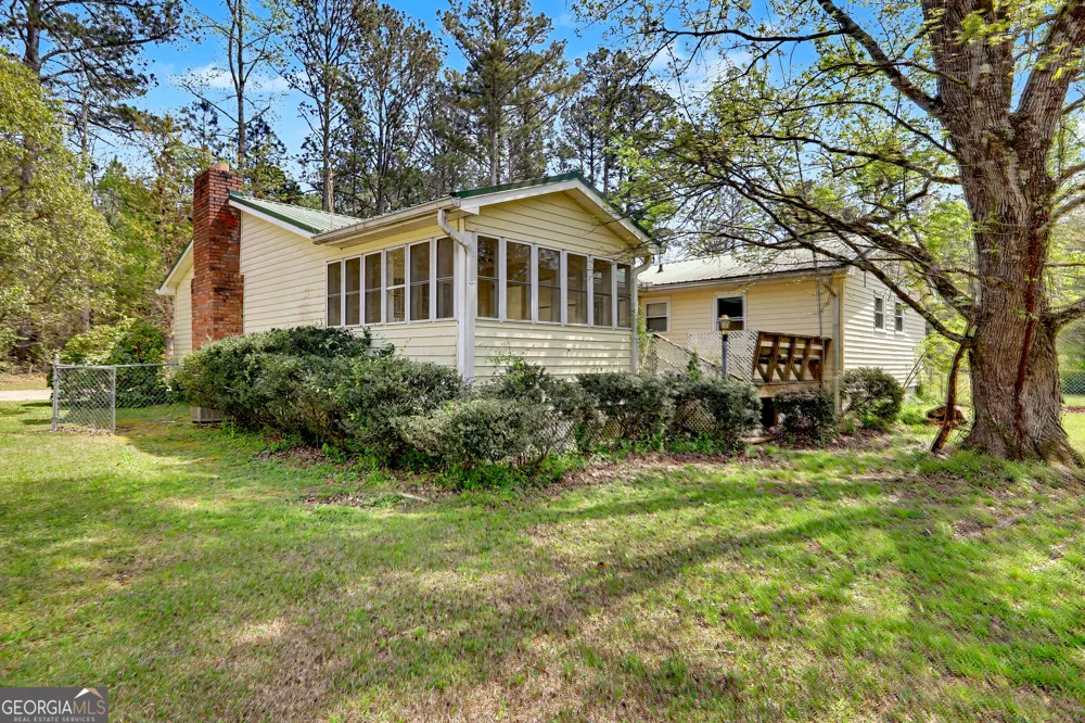 122 McIntosh TRL Sharpsburg, GA 30277