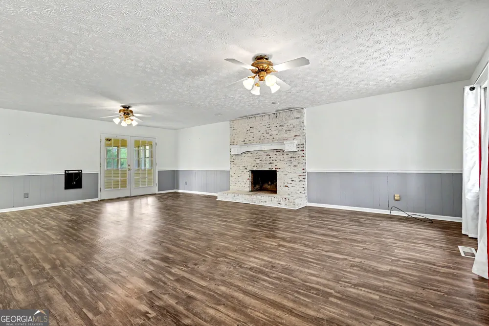 122 McIntosh TRL Sharpsburg, GA 30277