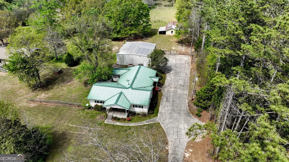 122 McIntosh TRL Sharpsburg, GA 30277