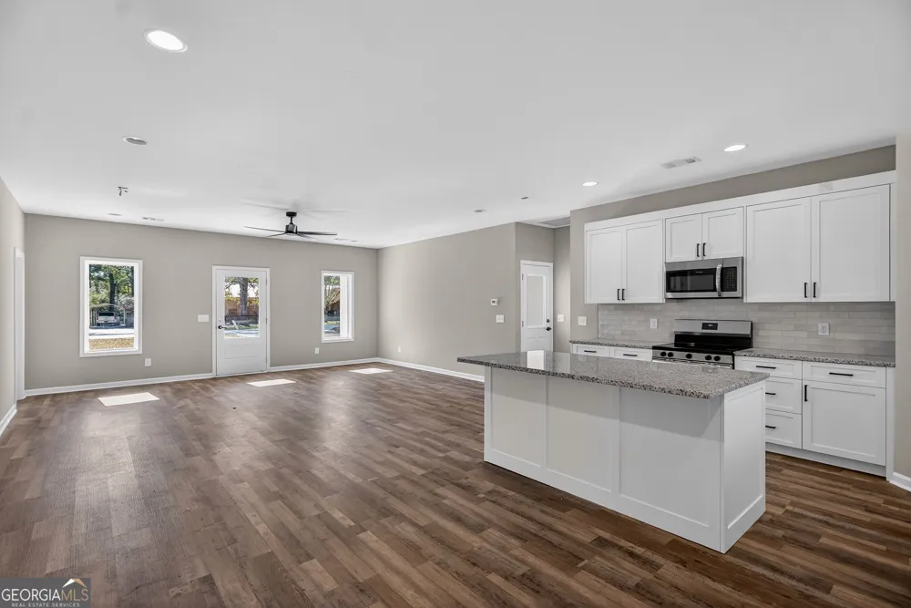 3070 15th SW Lanett, AL 36863