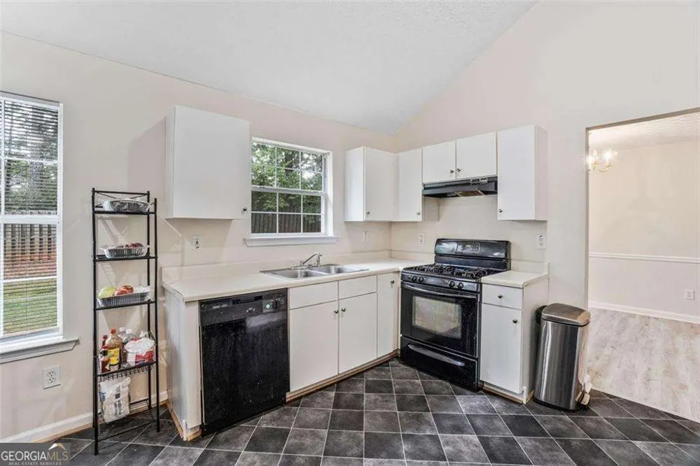 675 Michael CIR Monroe, GA 30655