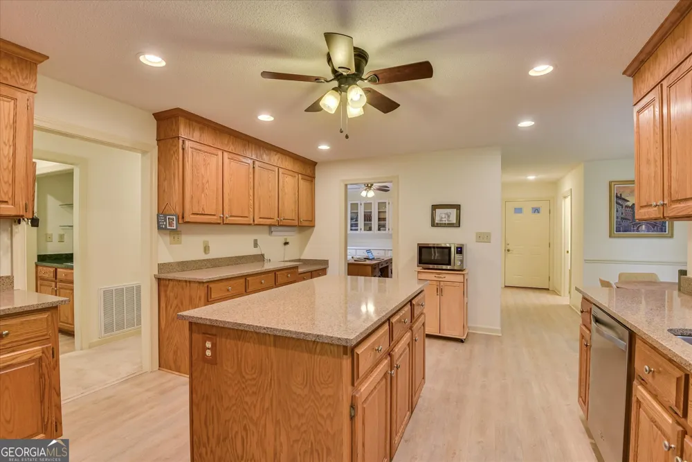 256 Brassie DR Mccormick, SC 29835