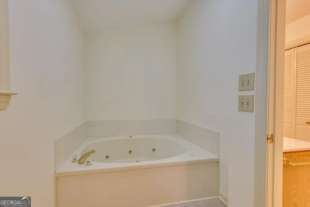 256 Brassie DR Mccormick, SC 29835