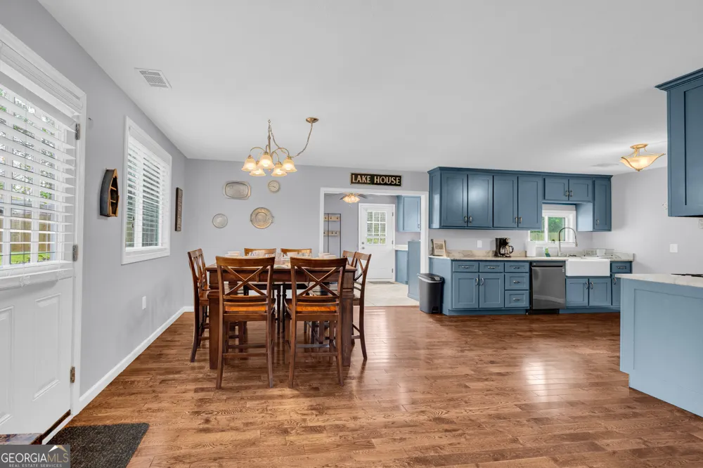 455 Lake View DR Lavonia, GA 30553
