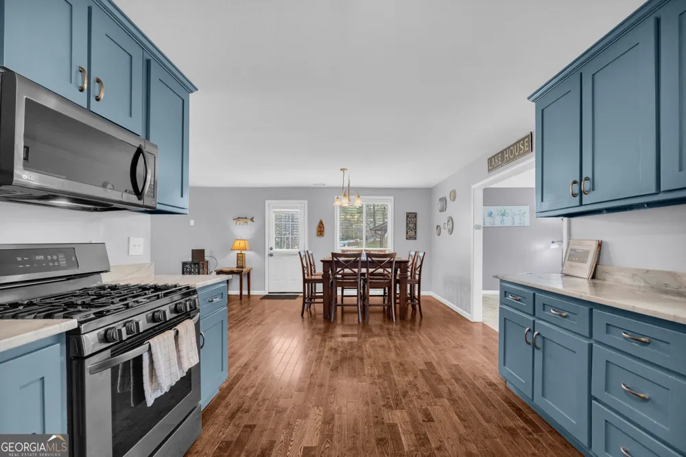 455 Lake View DR Lavonia, GA 30553