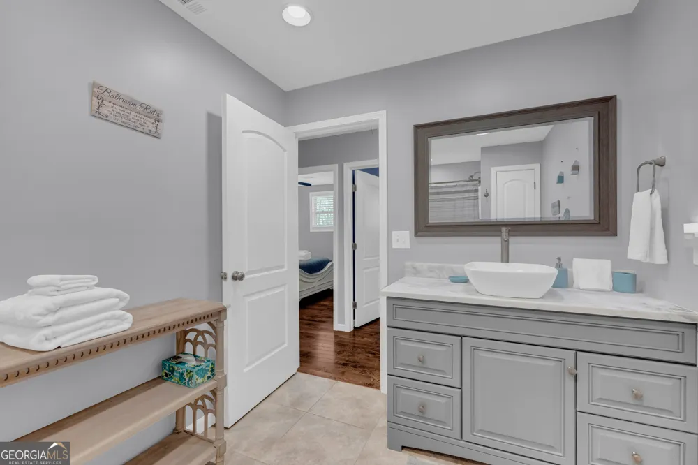 455 Lake View DR Lavonia, GA 30553
