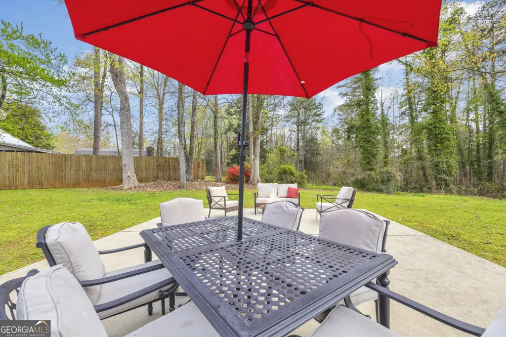 455 Lake View DR Lavonia, GA 30553
