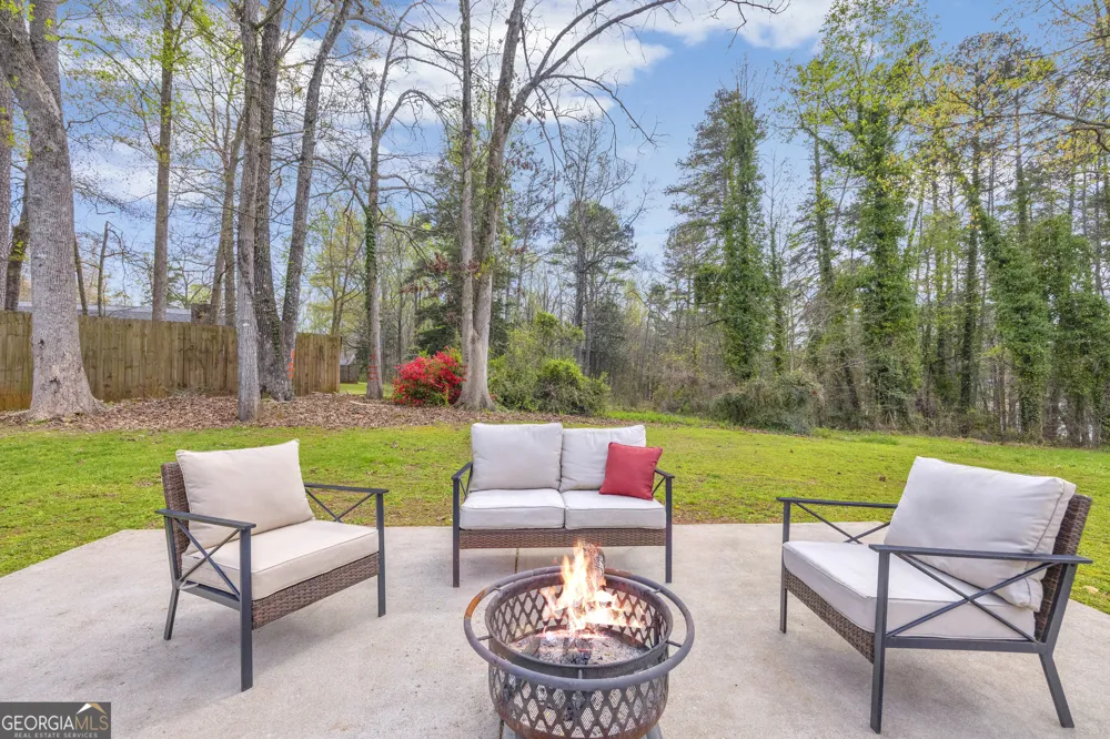 455 Lake View DR Lavonia, GA 30553