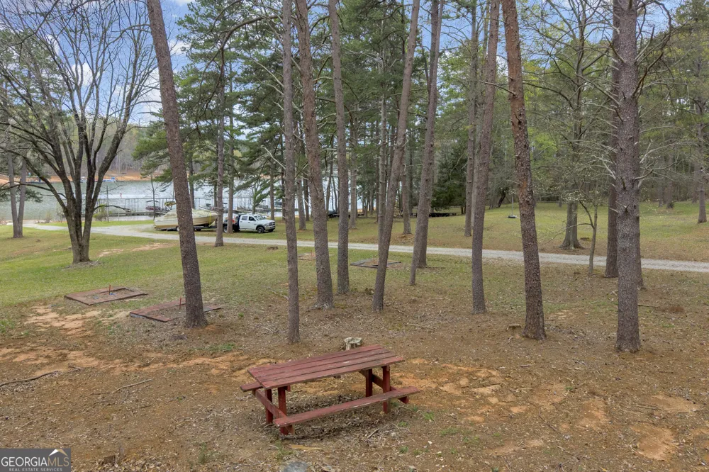 455 Lake View DR Lavonia, GA 30553