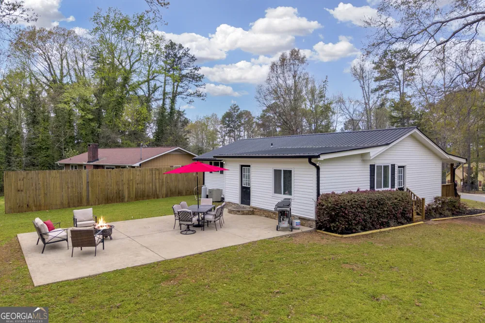 455 Lake View DR Lavonia, GA 30553