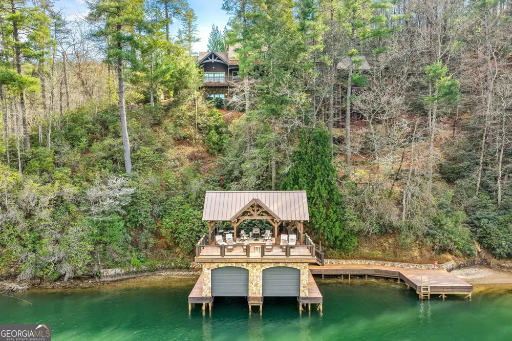 3914 Brandon Mill RD Lakemont, GA 30552