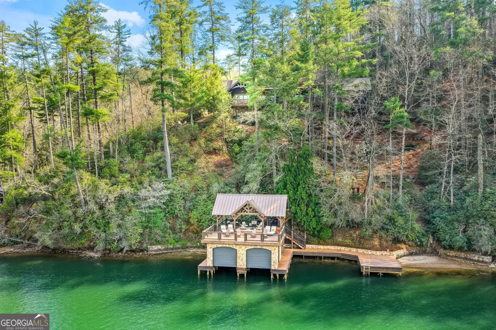 3914 Brandon Mill RD Lakemont, GA 30552