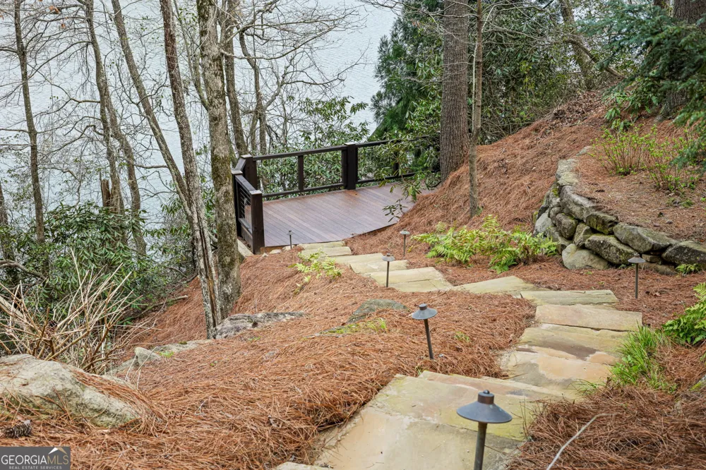 3914 Brandon Mill RD Lakemont, GA 30552