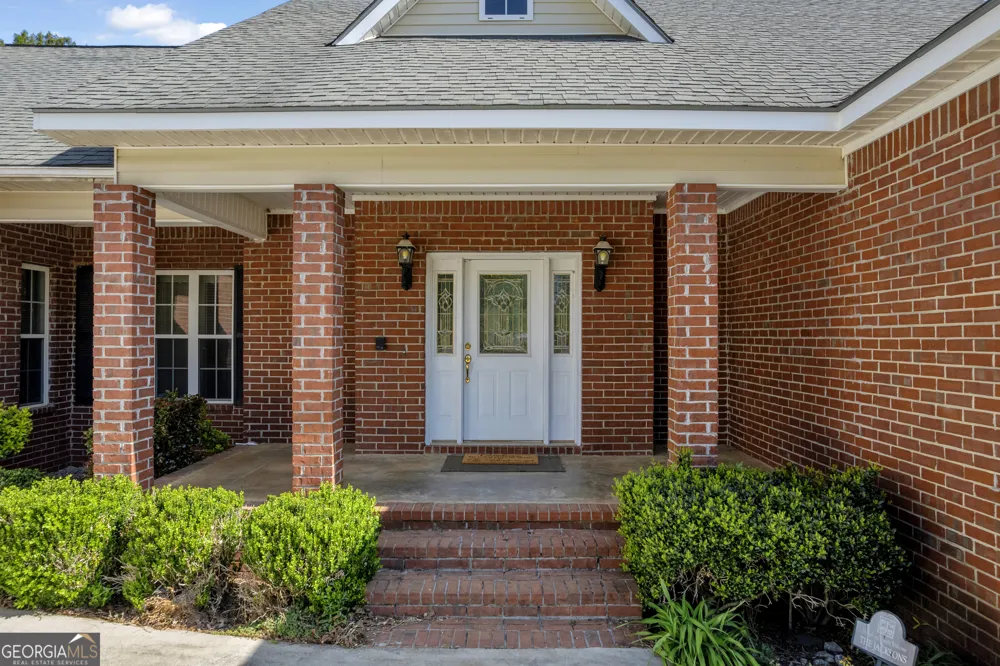 1197 Jefferson BLVD Louisville, GA 30434