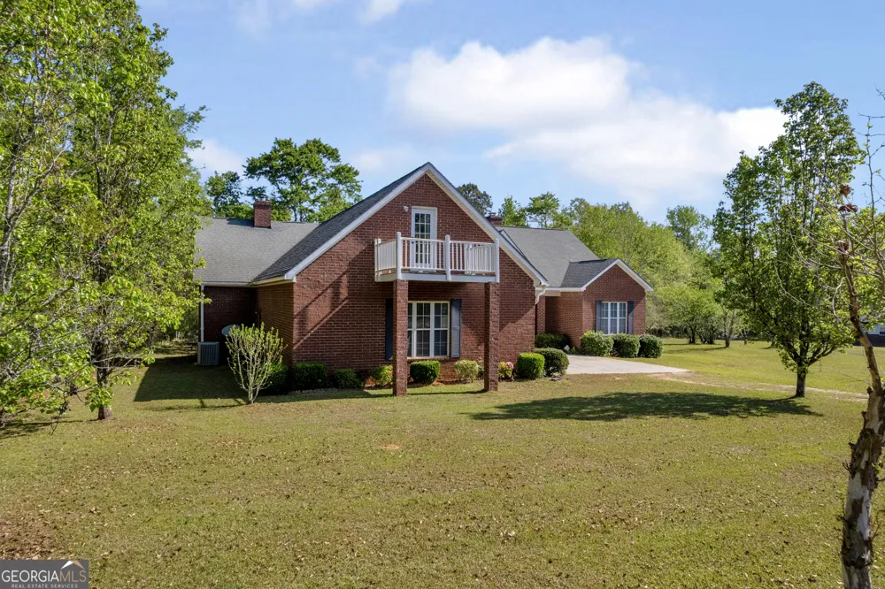 1197 Jefferson BLVD Louisville, GA 30434