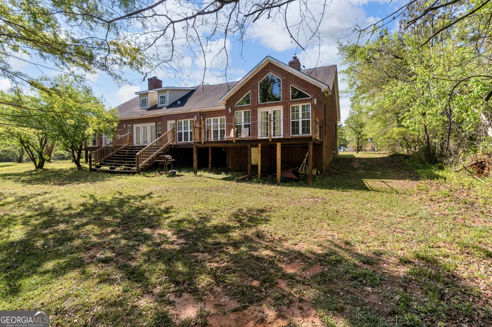 1197 Jefferson BLVD Louisville, GA 30434