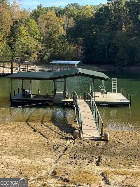 913 Paynes Creek RD Hartwell, GA 30643