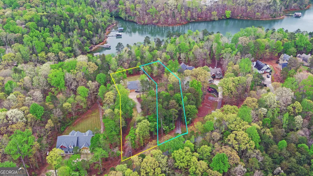 913 Paynes Creek RD Hartwell, GA 30643
