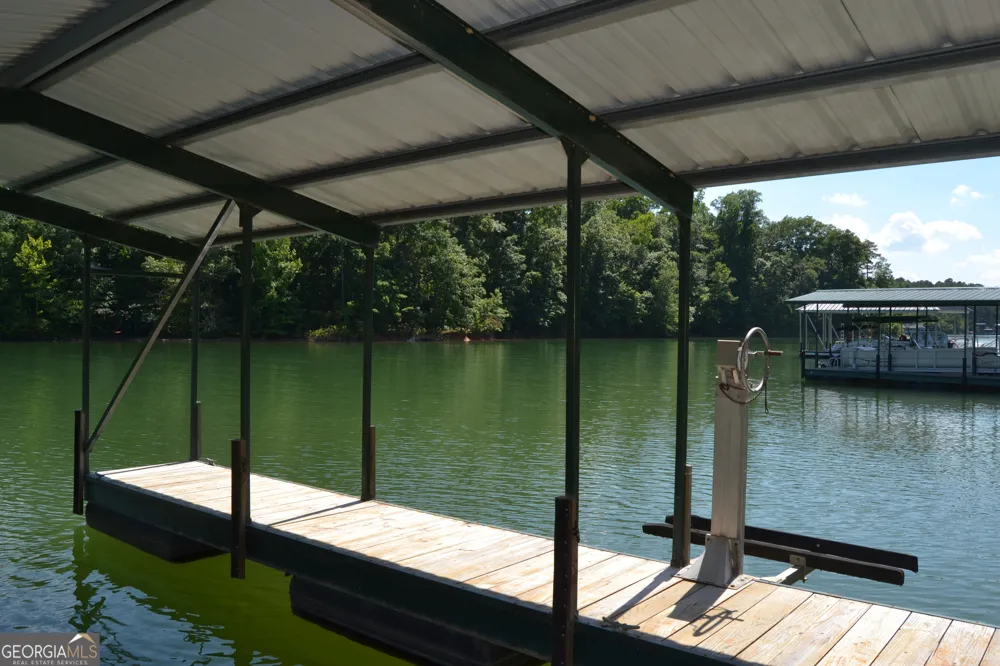 913 Paynes Creek RD Hartwell, GA 30643