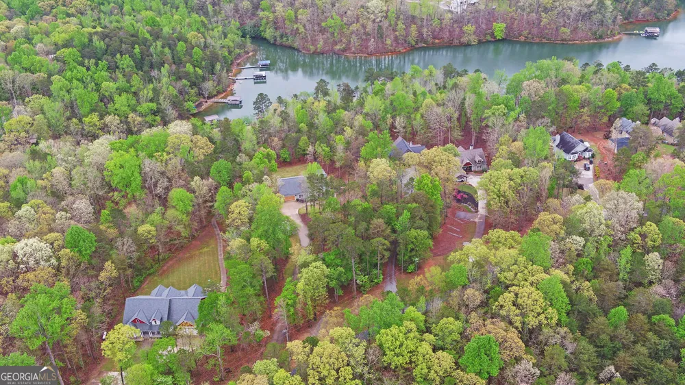 913 Paynes Creek RD Hartwell, GA 30643