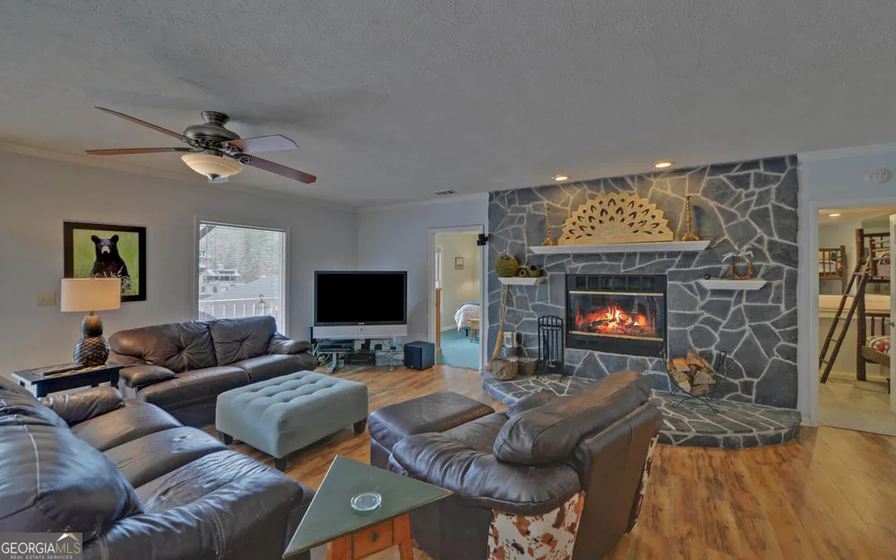 1431 Tame Turkey RD Lakemont, GA 30552
