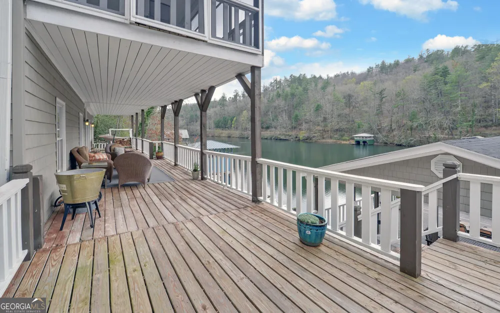 1431 Tame Turkey RD Lakemont, GA 30552