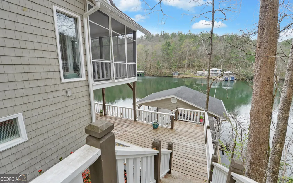 1431 Tame Turkey RD Lakemont, GA 30552