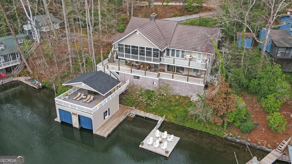 1431 Tame Turkey RD Lakemont, GA 30552