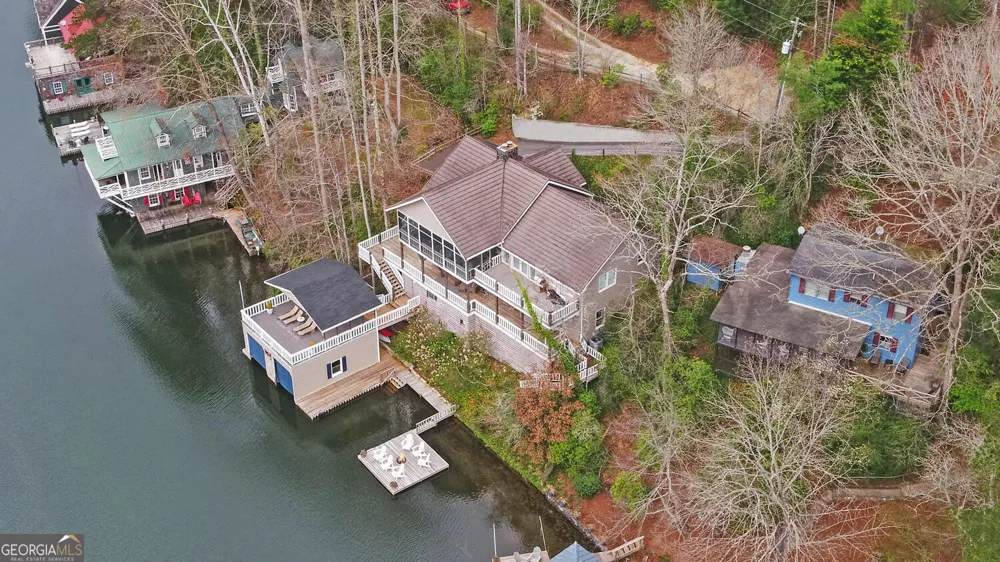 1431 Tame Turkey RD Lakemont, GA 30552