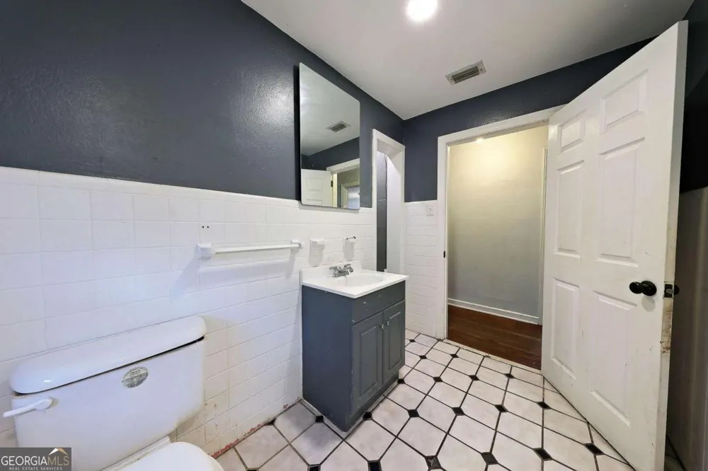 1309 Remington AVE Thomasville, GA 31792