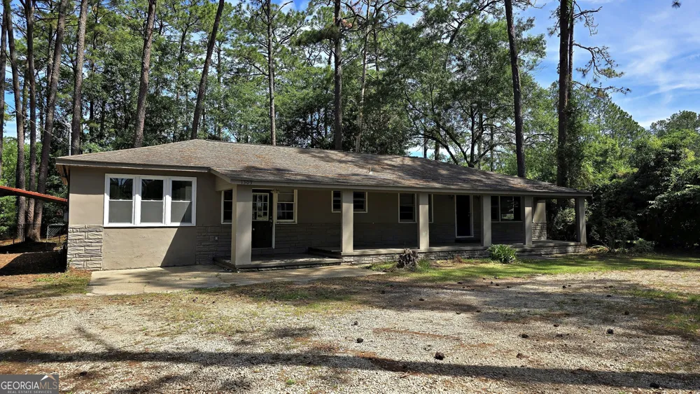 1309 Remington AVE Thomasville, GA 31792