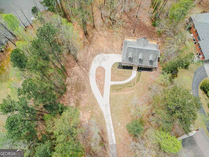 341 TEEPEE TRL Whitesburg, GA 30185