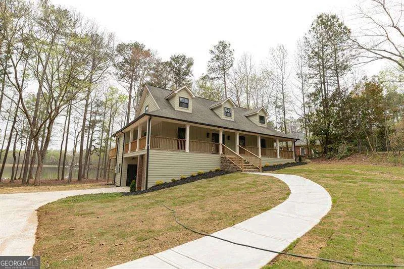 341 TEEPEE TRL Whitesburg, GA 30185