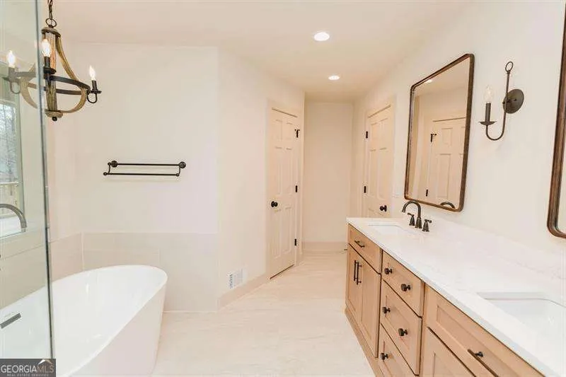 341 TEEPEE TRL Whitesburg, GA 30185
