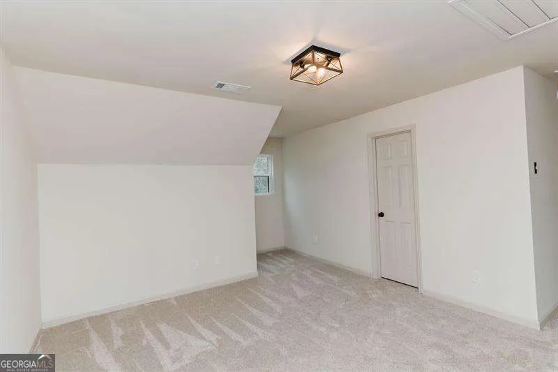 341 TEEPEE TRL Whitesburg, GA 30185