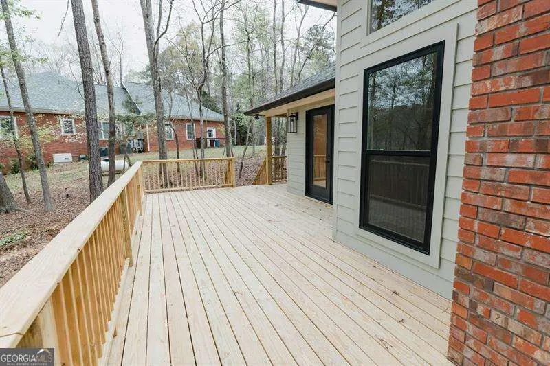 341 TEEPEE TRL Whitesburg, GA 30185