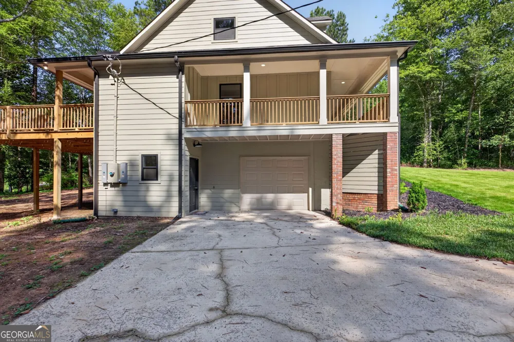 341 TEEPEE TRL Whitesburg, GA 30185