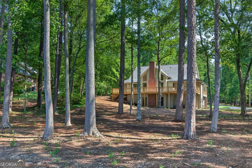 341 TEEPEE TRL Whitesburg, GA 30185