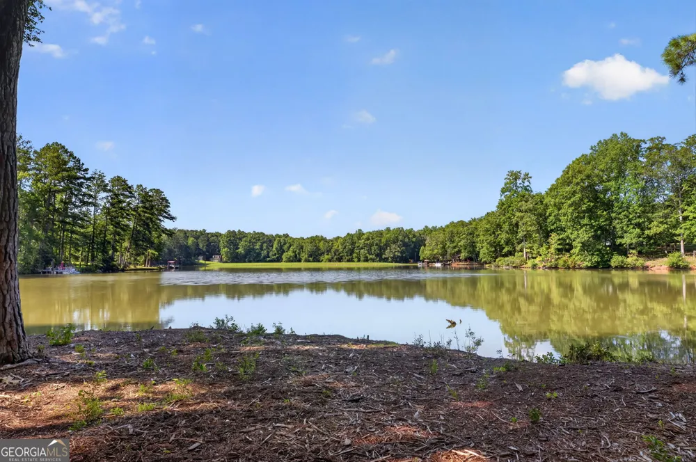 341 TEEPEE TRL Whitesburg, GA 30185